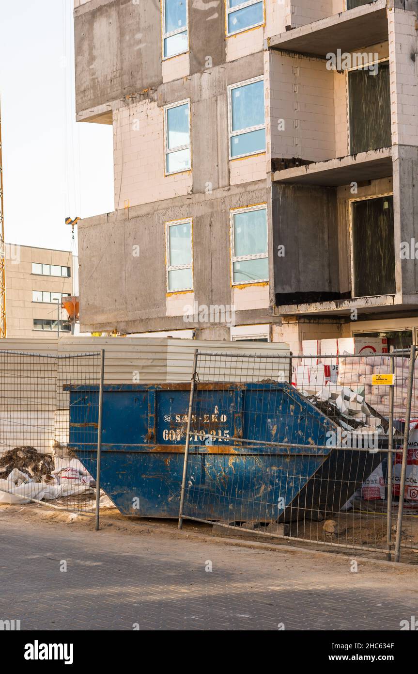 Edificio in costruzione nel quartiere stare Zegrze, Poznan, Polonia Foto Stock