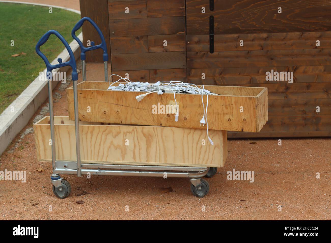 scatola con tappi per materiale tecnologico Foto Stock