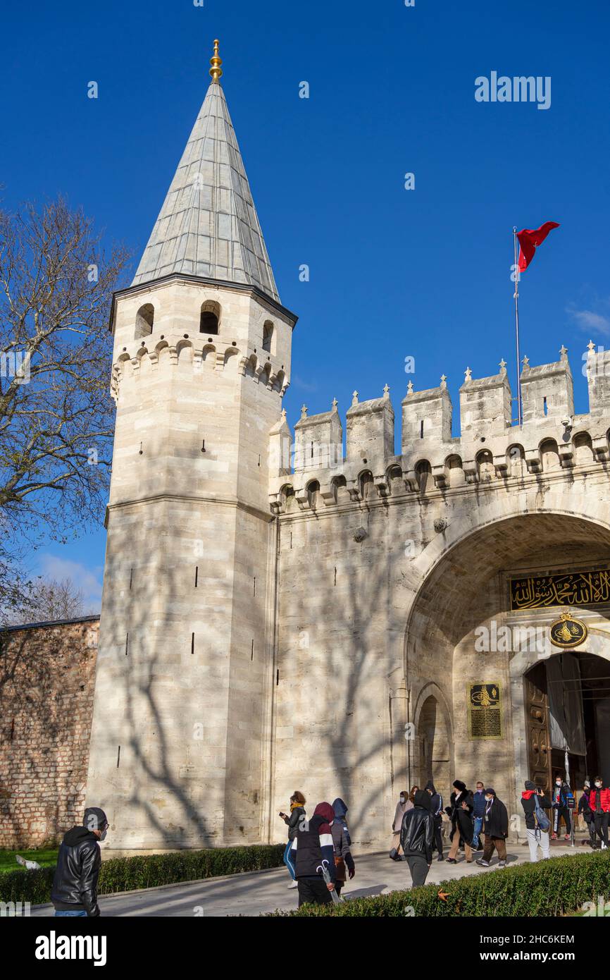 Palazzo Topkapi a Istanbul. Nei secoli 15th e 16th, servì come residenza principale e sede amministrativa dei sultani ottomani. Foto Stock