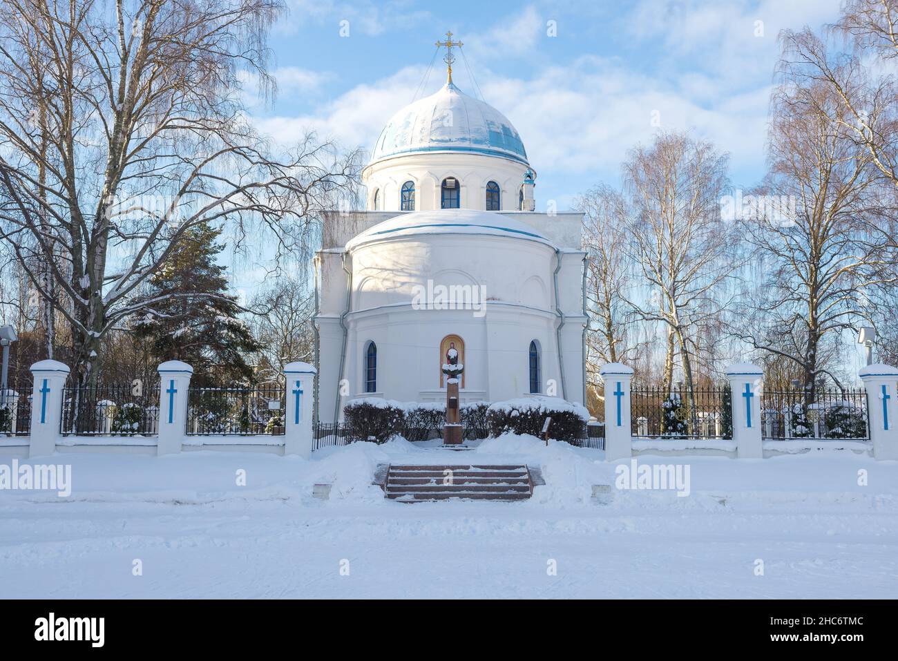 Vista della vecchia Cattedrale della Natività della Beata Vergine Maria nel pomeriggio di febbraio. Priozersk. Regione di Leningrad, Russia Foto Stock