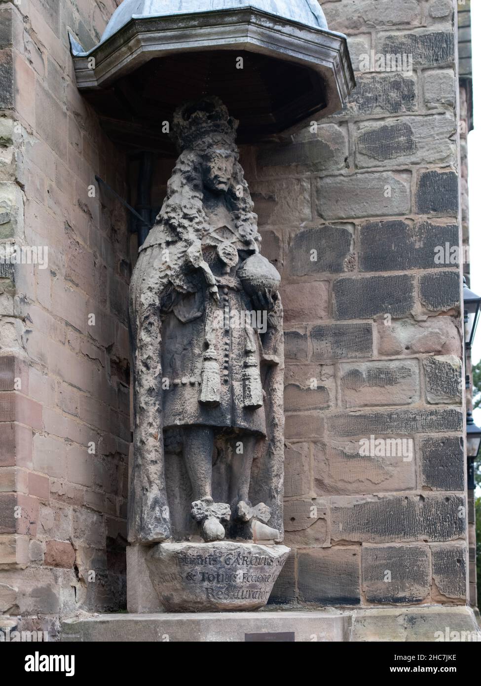 Statua di Carlo II alla Cattedrale di Lichfield nel Regno Unito Foto Stock