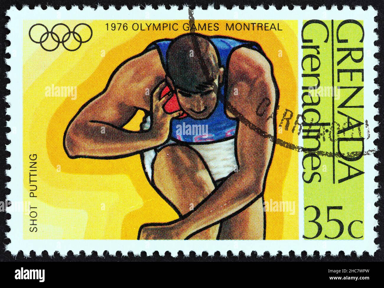 GRENADINE DI GRENADA - CIRCA 1976: Un francobollo stampato a Grenada dal numero 'Giochi Olimpici, Montreal' mostra Shot Putting, circa 1976. Foto Stock