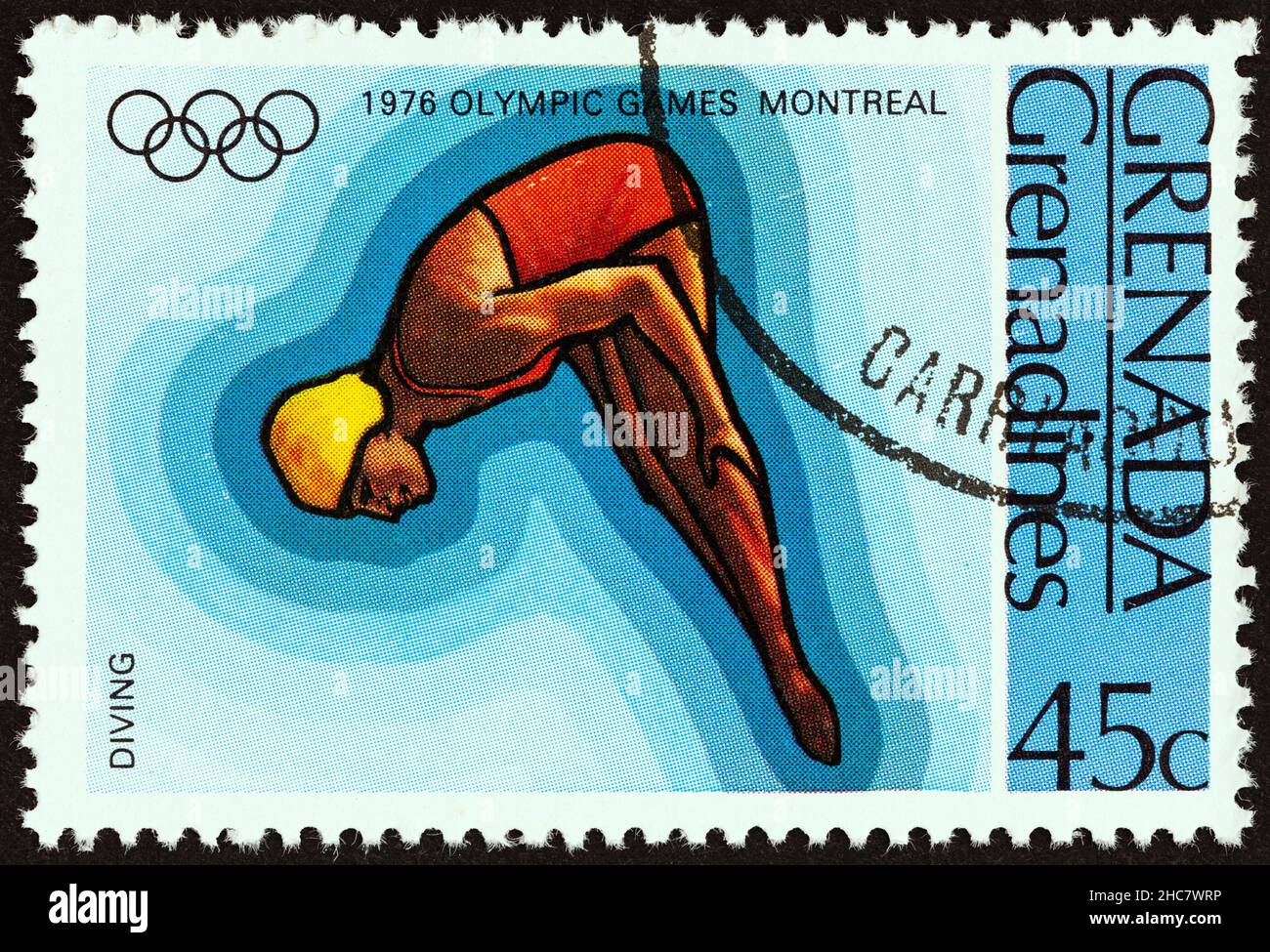 GRENADINE DI GRENADA - CIRCA 1976: Un francobollo stampato a Grenada dal numero 'Giochi Olimpici, Montreal' mostra Diving, circa 1976. Foto Stock