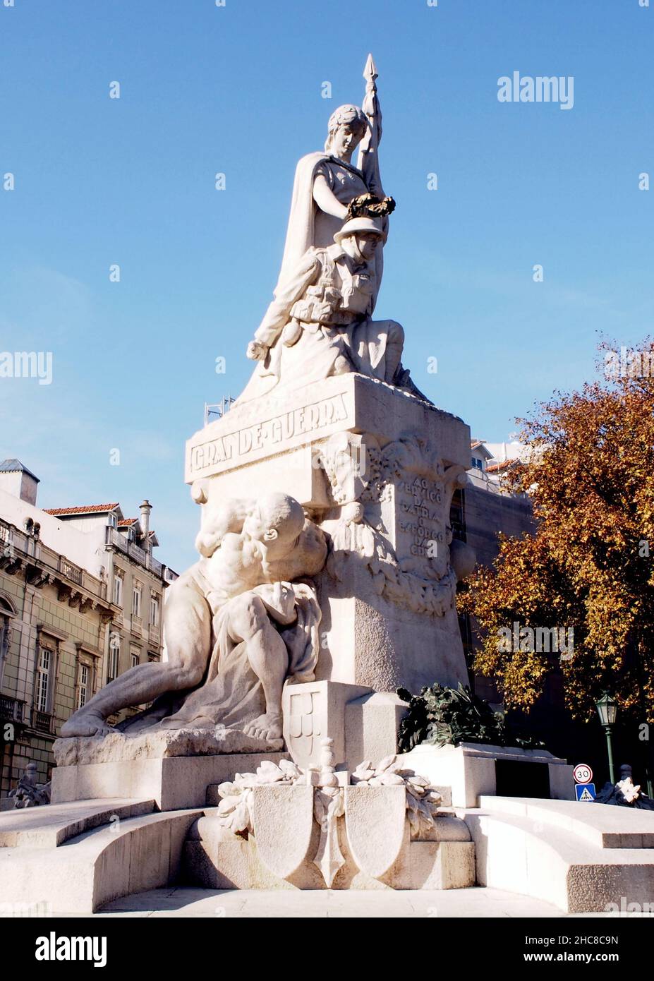 Monumento ai caduti militari immagini e fotografie stock ad alta ...
