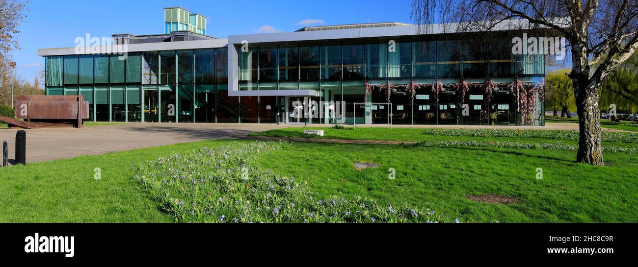 The Key Theatre, Peterborough Embankment, Peterborough City, Cambridgeshire, Inghilterra, REGNO UNITO Foto Stock