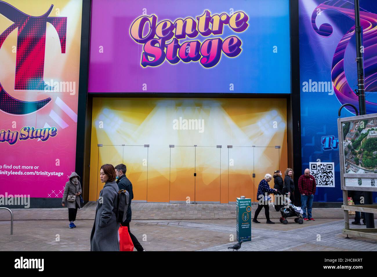 Centro di Leeds l'ultima sera prima di Natale durante la pandemia del 2021 dicembre. Briggate, Leeds. Foto Stock