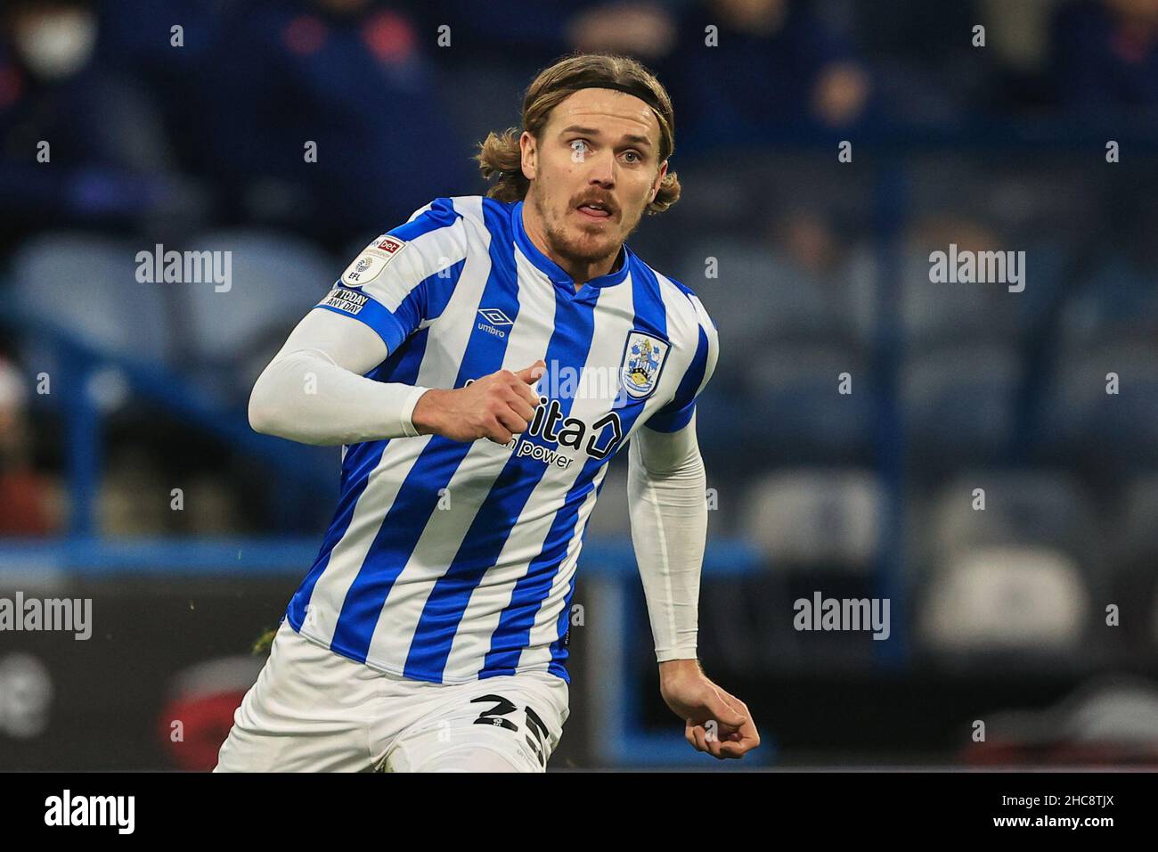 Danny Ward n° 25 di Huddersfield Town durante il gioco Foto Stock