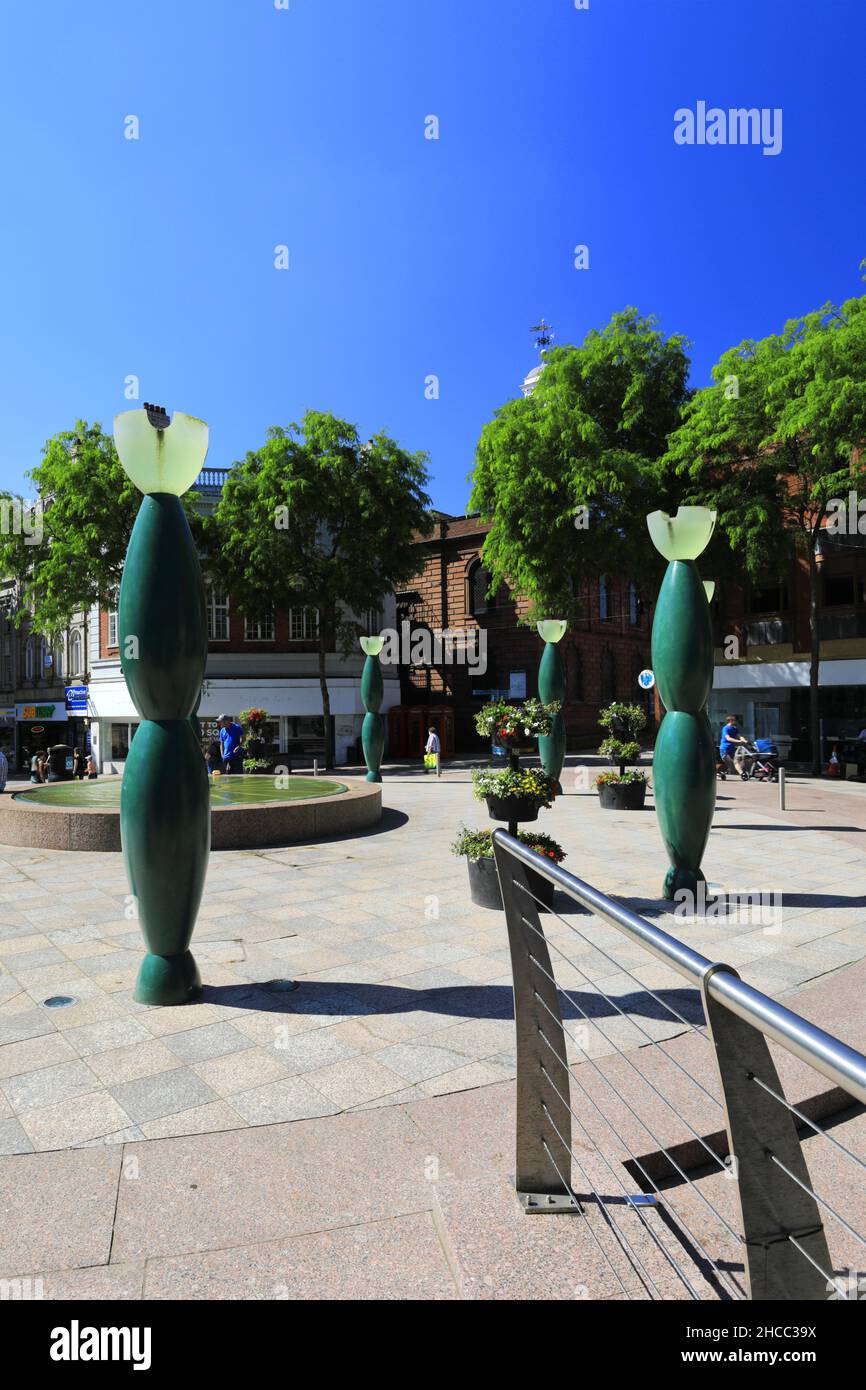 The Skittles Sculptures, Warrington City Center, Cheshire, Inghilterra, Regno Unito Foto Stock