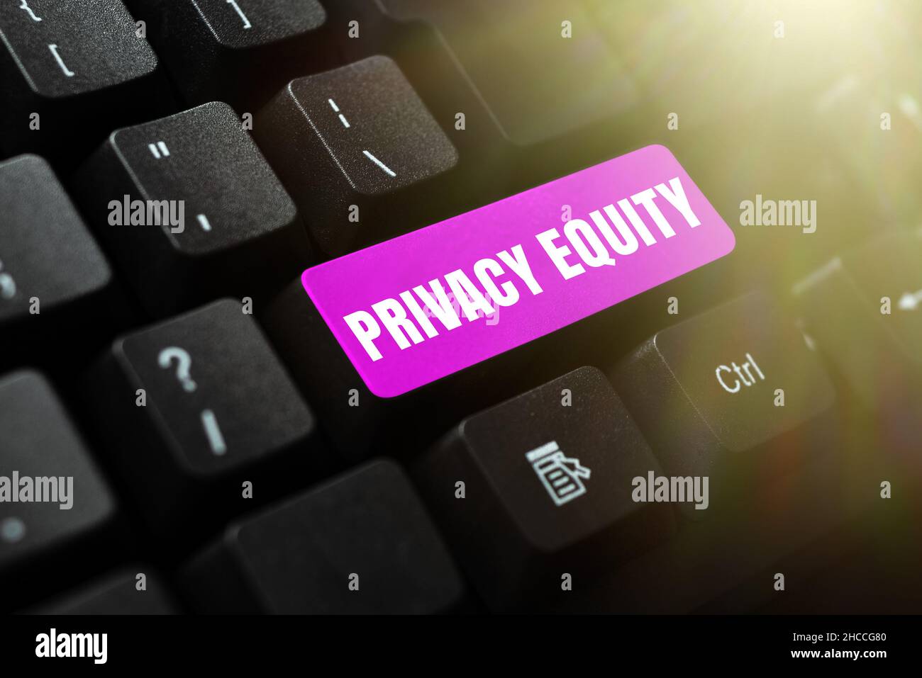 Didascalia concettuale Private Equity. Business showcase Capital che non è elencato su un pubblico scambio investimenti digitando carattere sfondo Story Foto Stock