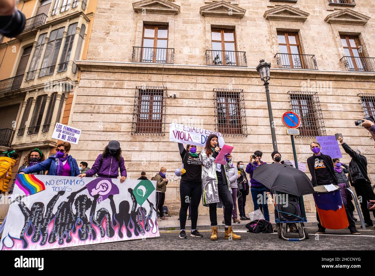 Valencia, Spagna; 8th marzo 2021: Raduni femministi per celebrare la Giornata delle Donne il 8 marzo 2021. Foto Stock