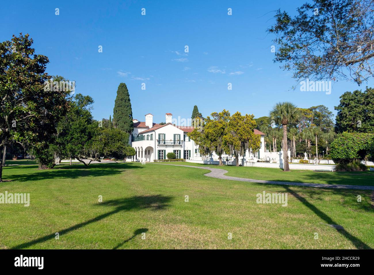 Jekyll Island, Georgia, USA - 13 dicembre 2021: Crane Cottage al Jekyll Island Club and Resort è un luogo di lusso popolare per matrimoni. Foto Stock
