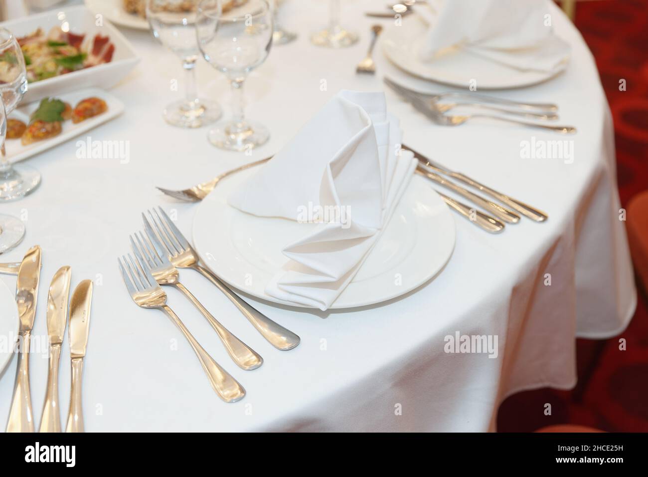 Ambiente in un ristorante, cena formale Foto Stock