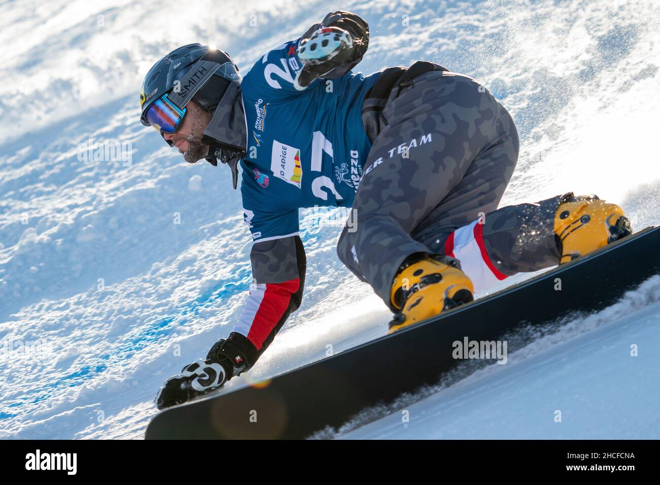 PROMMEGGER Andreas (AUT) in gara nella Coppa del mondo di Snowboard FIS  2022 Slalom gigante parallelo uomo sul corso Pra di Tori (Carezza Foto  stock - Alamy