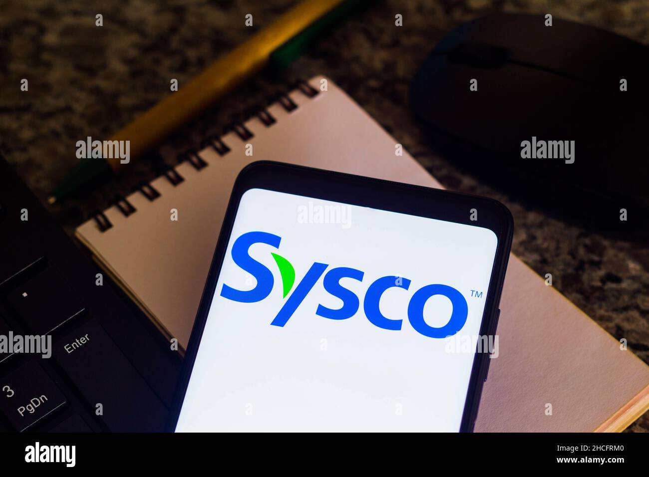 Brasile. 28th Dic 2021. In questa figura è illustrato il logo Sysco Corporation visualizzato sullo smartphone. (Foto di Rafael Henrique/SOPA Images/Sipa USA) Credit: Sipa USA/Alamy Live News Foto Stock
