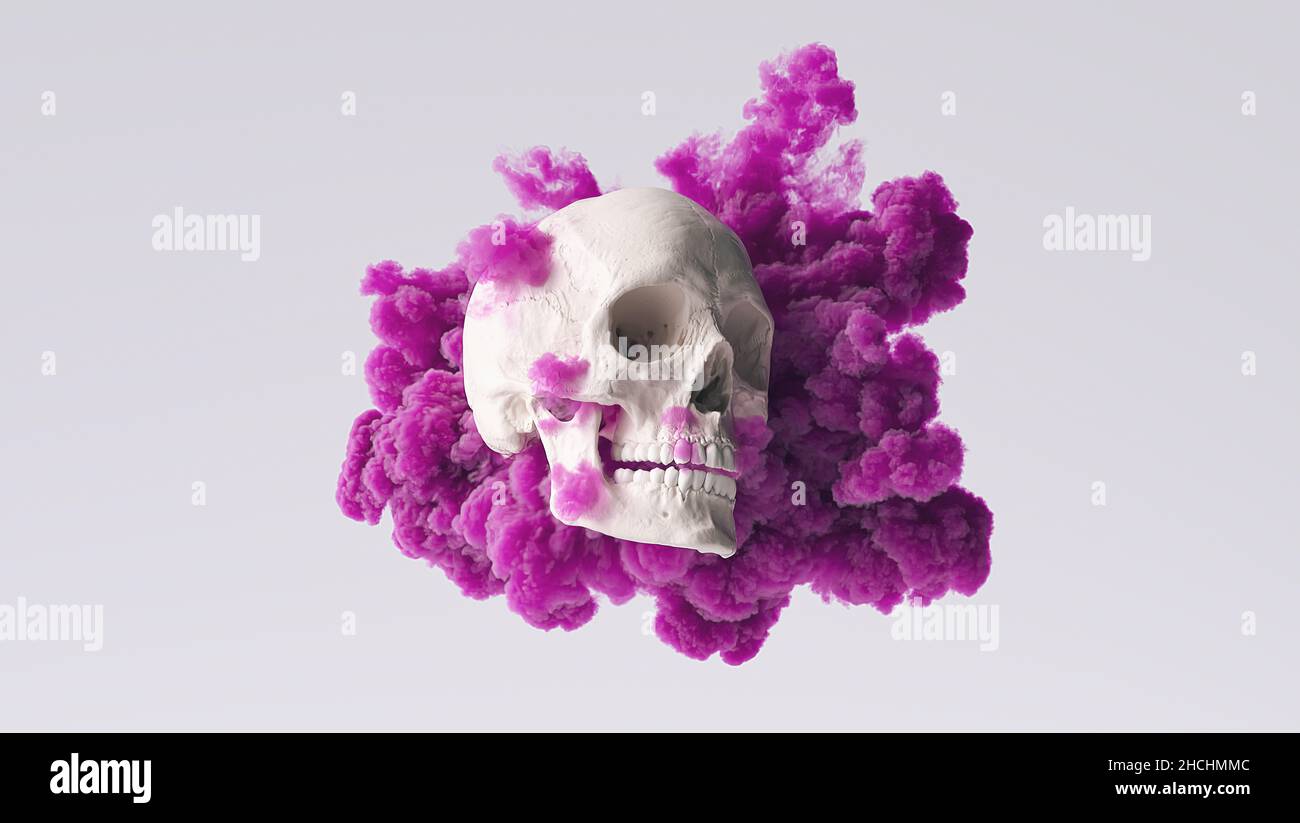 Vista laterale del cranio umano con inchiostro viola fumé nube Pirate Poison Horror Symbol Halloween Medical. Immagine concettuale astratta dell'anatomia e della medicina. Foto Stock