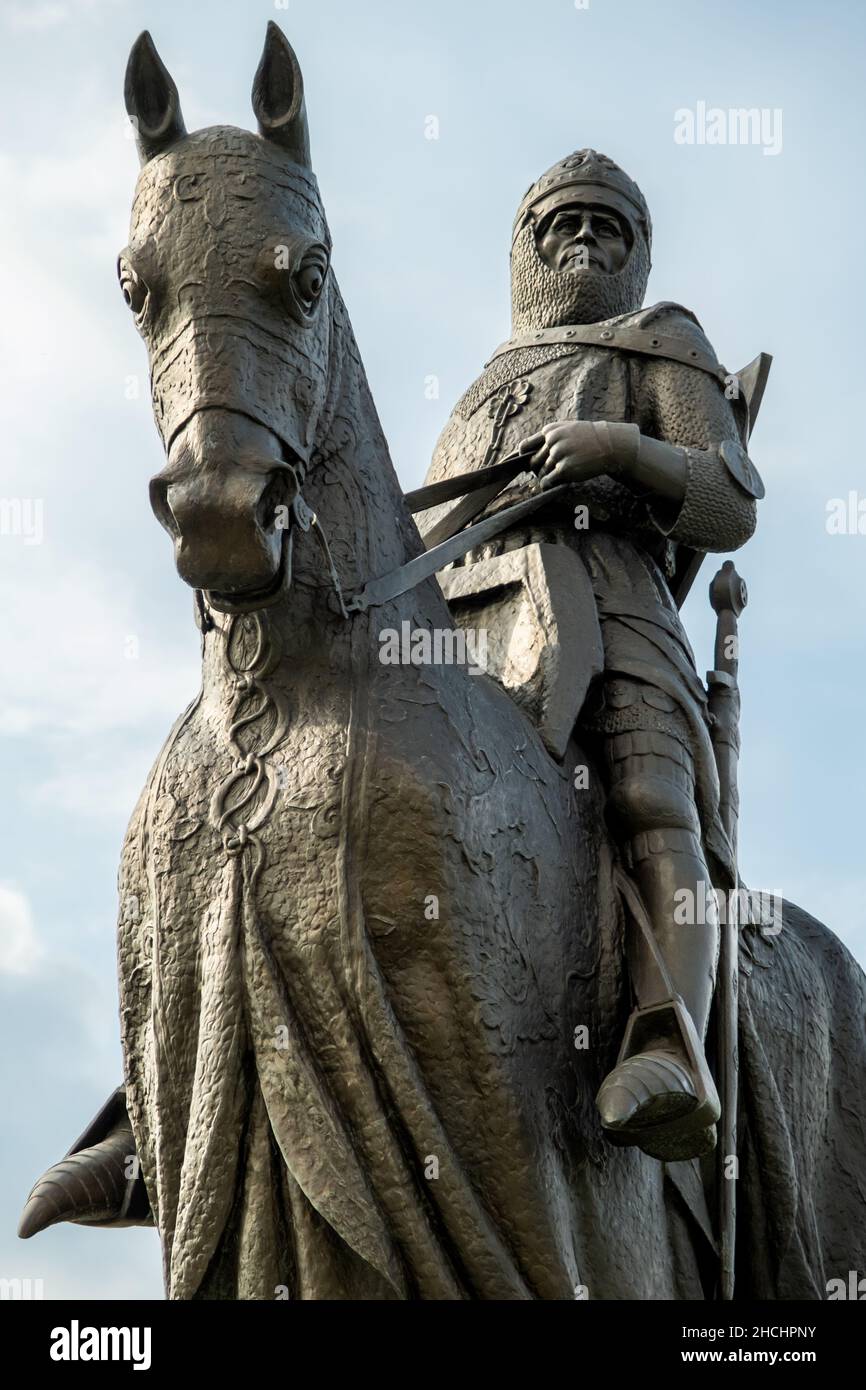 Statua del re Robert the Bruce nel luogo della battaglia di Bannockburn, Scozia Foto Stock