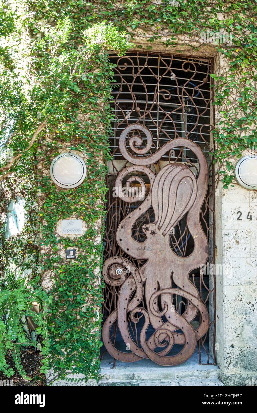 Miami Beach Florida South Beach condominio porta d'ingresso porta portone polpo decorazione Foto Stock