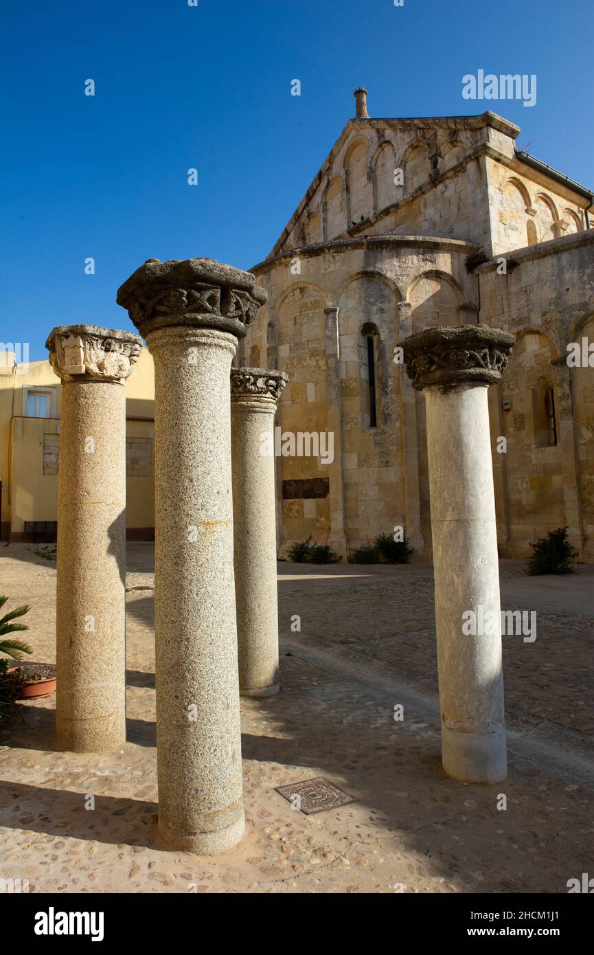 Europa, Italia, Sardegna, Porto Torres, Basilica di San Gavino Foto Stock