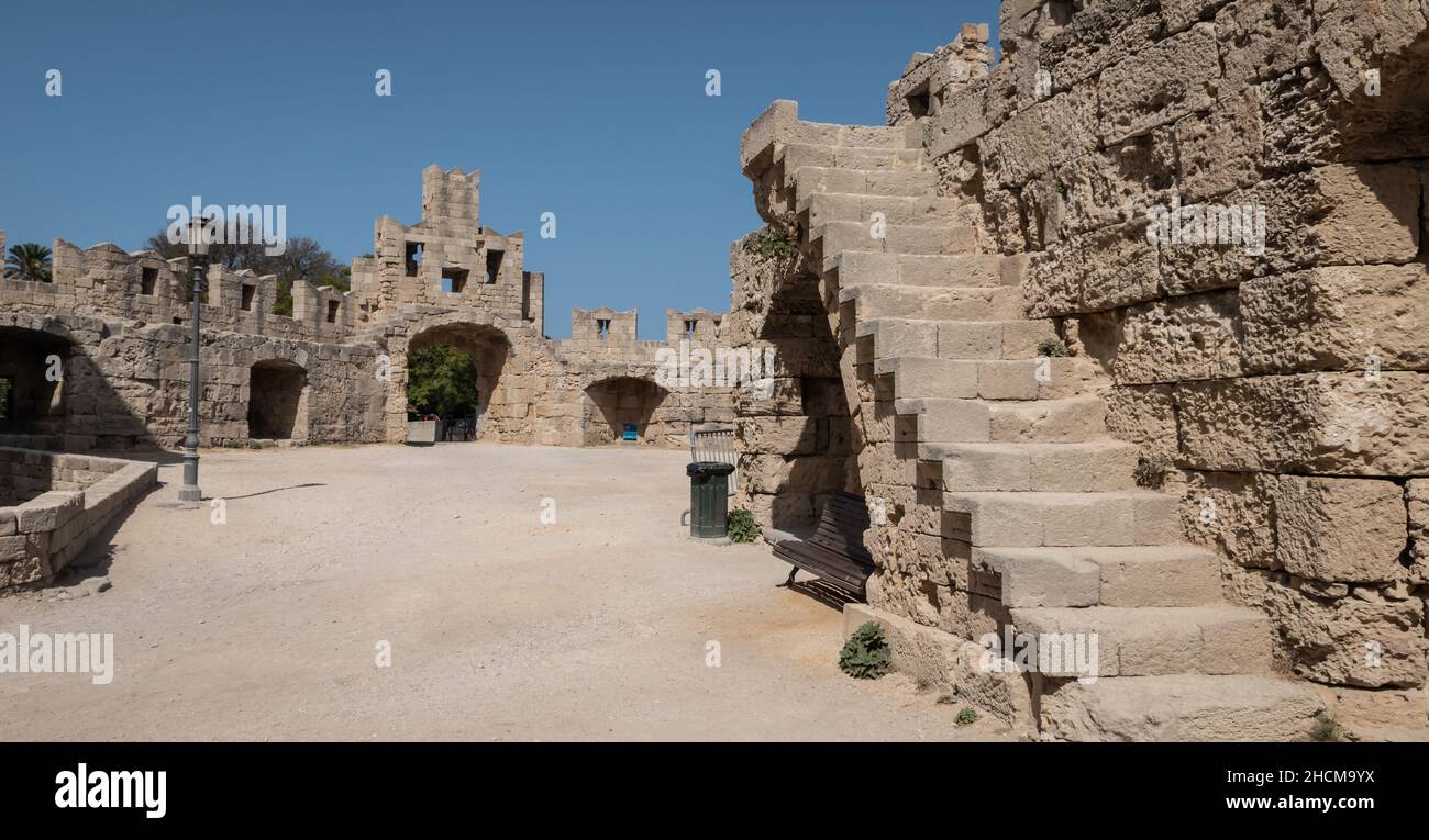 Fortificazione di Rodi Grecia. Porta del sito di San Paolo. Foto Stock