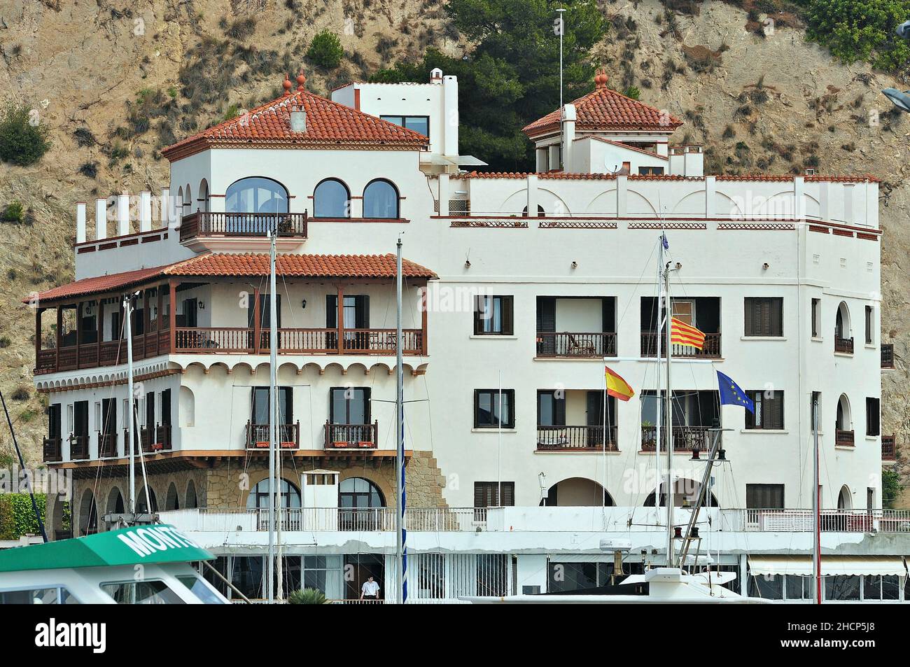 Edificio Montcalvari ad Arenys de Mar della provincia di Maresme di Barcellona, Catalogna, Spagna Foto Stock
