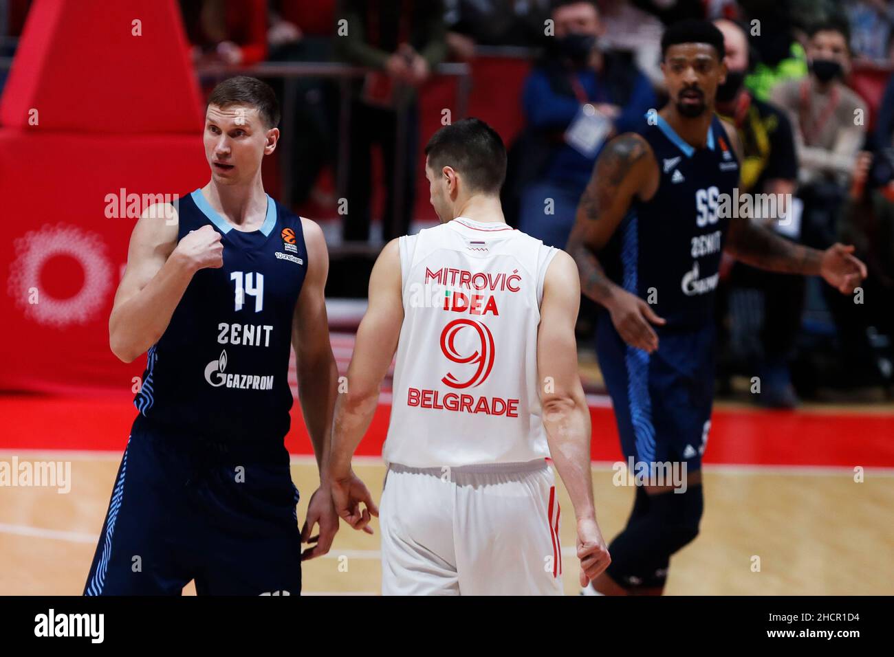 Belgrado, Serbia, 30th dicembre 2021. Anton Pushkov di Zenit San Pietroburgo reagisce durante la partita di pallacanestro Eurolega tra Crvena Zvezda mts Bekgrade e Zenit San Pietroburgo a Belgrado. Dicembre 30, 2021. Credit: Nikola Krstic/Alamy Foto Stock