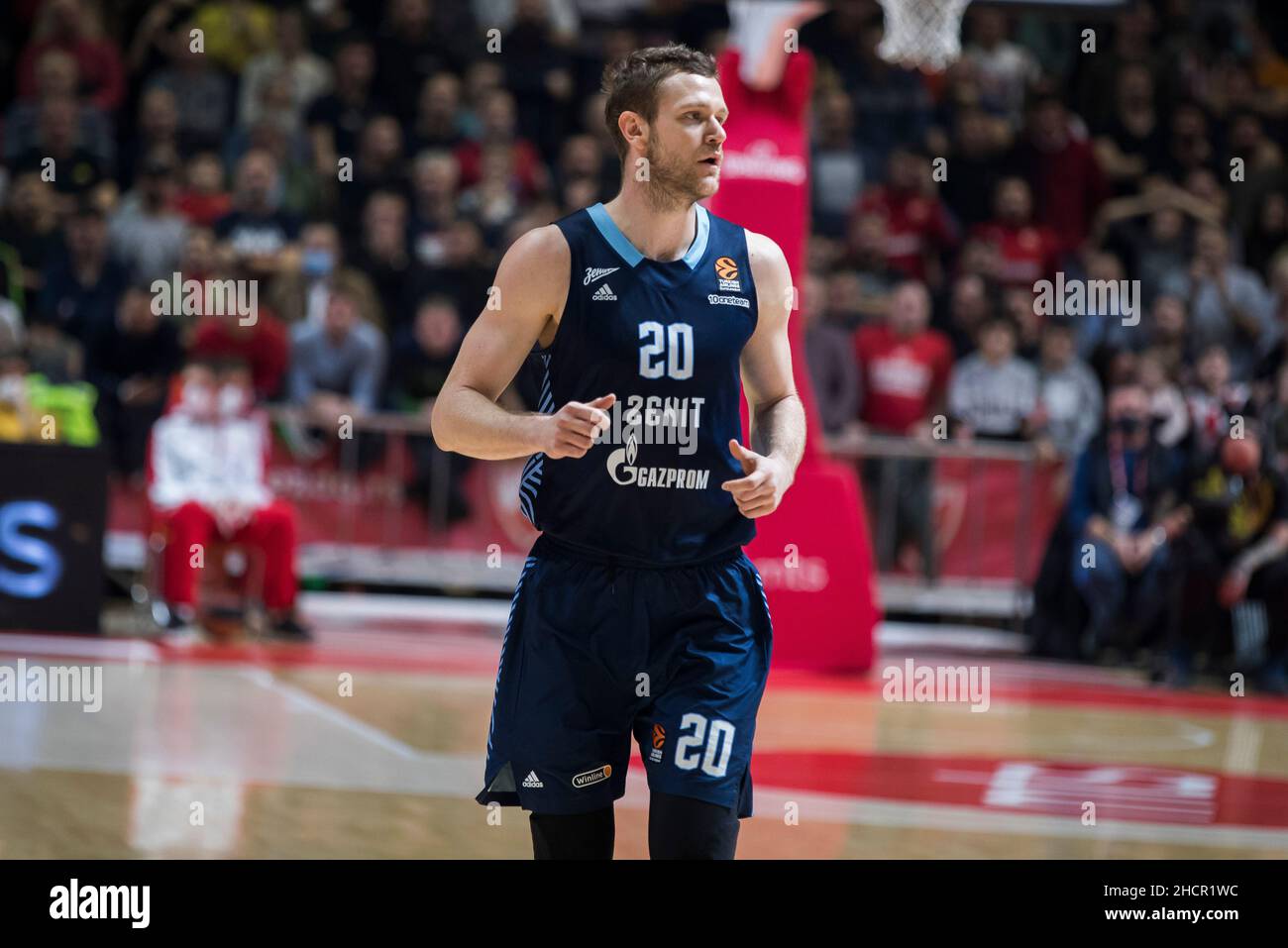 Belgrado, Serbia, 30th dicembre 2021. Andrey Zubkov di Zenit San Pietroburgo in azione durante la partita di pallacanestro Eurolega tra Crvena Zvezda mts Bekgrade e Zenit San Pietroburgo a Belgrado. Dicembre 30, 2021. Credit: Nikola Krstic/Alamy Foto Stock