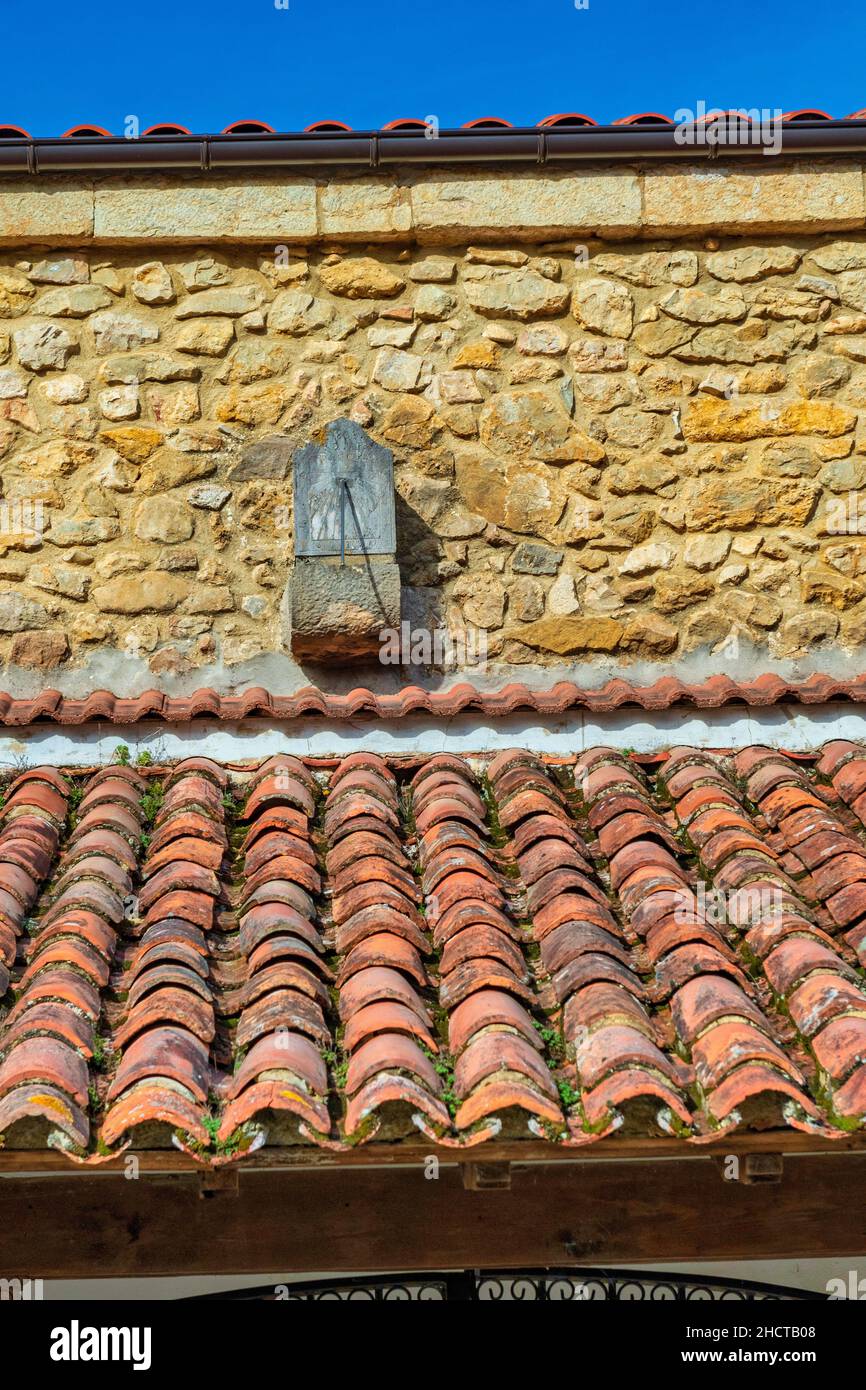 Meridiana nella chiesa romanica di San Lorenzo a Ribadedeva Foto Stock