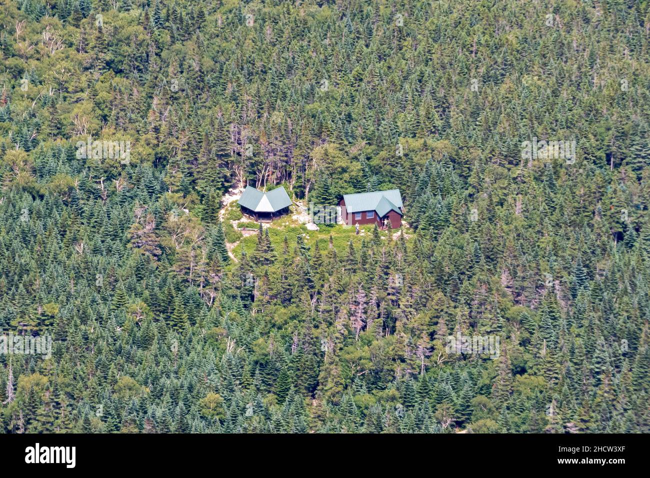 Stazione del ranger del Pond del camino dalla cima del Baxter del Monte Katahdin. Foto Stock