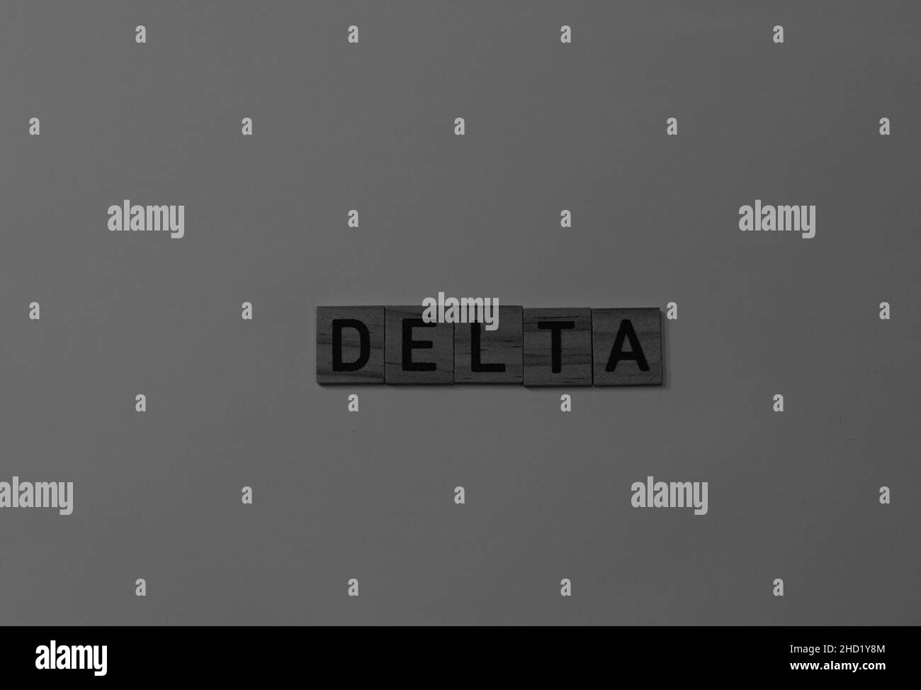 delta lettera greca in bianco e nero Foto Stock