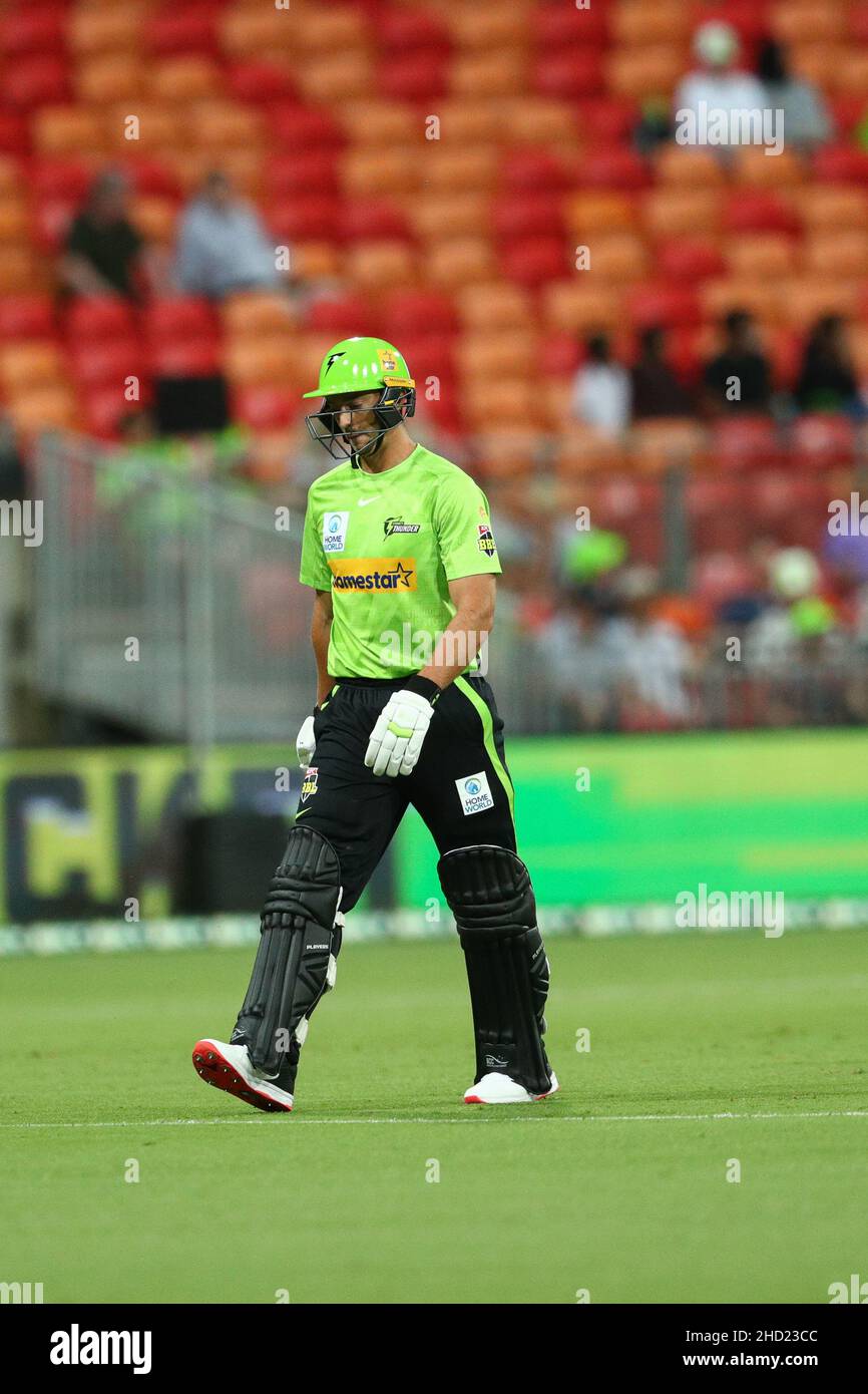 Sydney, Australia. 2nd gennaio 2022; Sydney Showground Stadium, Sydney Olympic Park, NSW, Australia; BBL Big Bash League Cricket, Sydney Thunder contro Adelaide Strikers; Daniel Sams of Sydney Thunder cammina verso il padiglione dopo essere stato bowled out Credit: Action Plus Sports Images/Alamy Live News Credit: Action Plus Sports Images/Alamy Live News Foto Stock