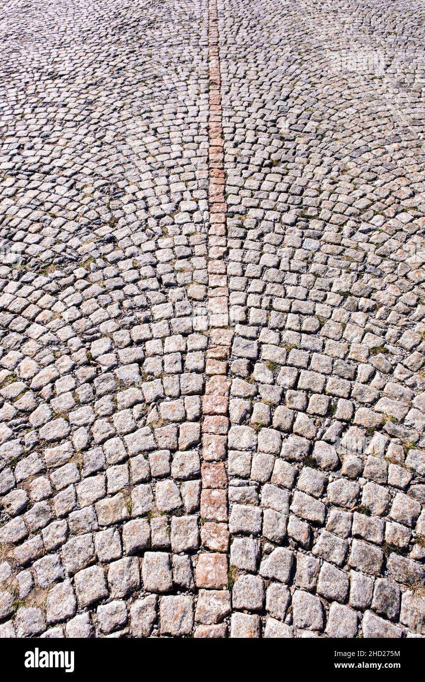 Pietre di pavimentazione della Tremola San Gottardo, una delle strade asfaltate più alte d'Europa, costruita tra il 1827 e il 1832. Foto Stock
