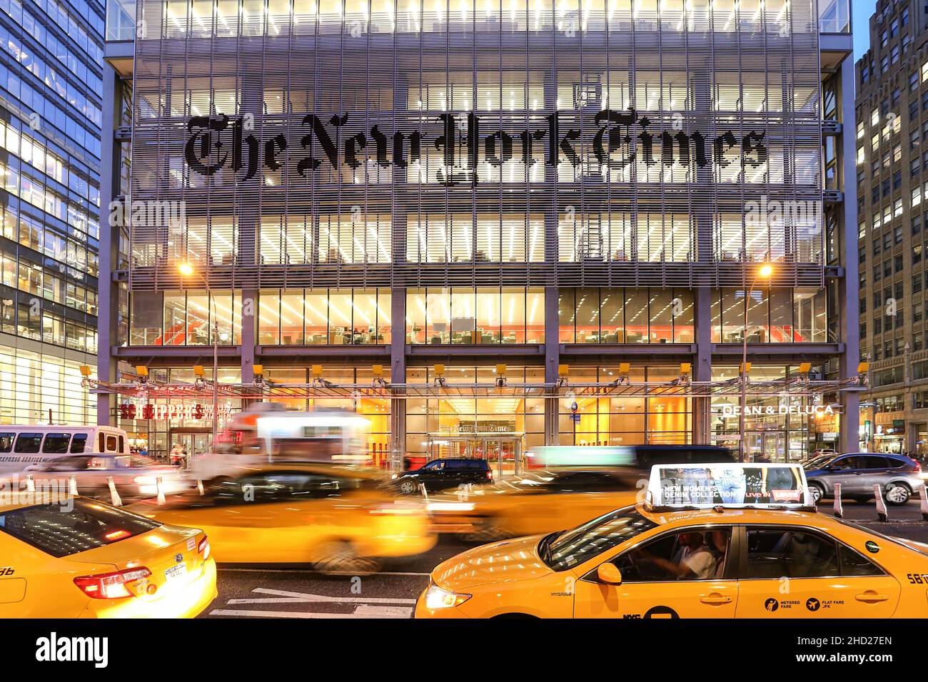 Il grattacielo quotidiano del New York Times a Midtown Manhattan a New York. New York, Stati Uniti Foto Stock