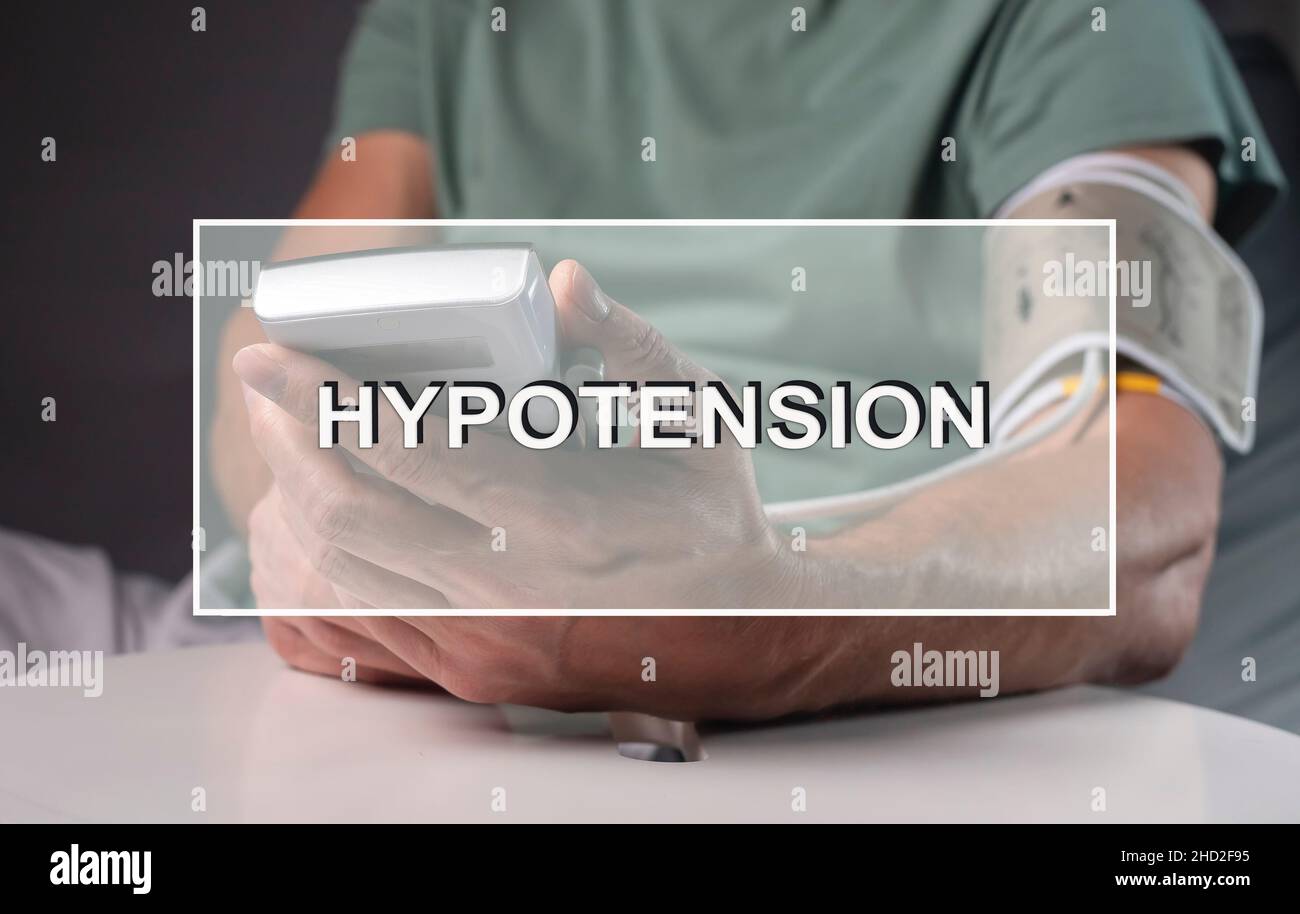 Parola ipotensione, concetto di pressione sanguigna bassa. Foto Stock