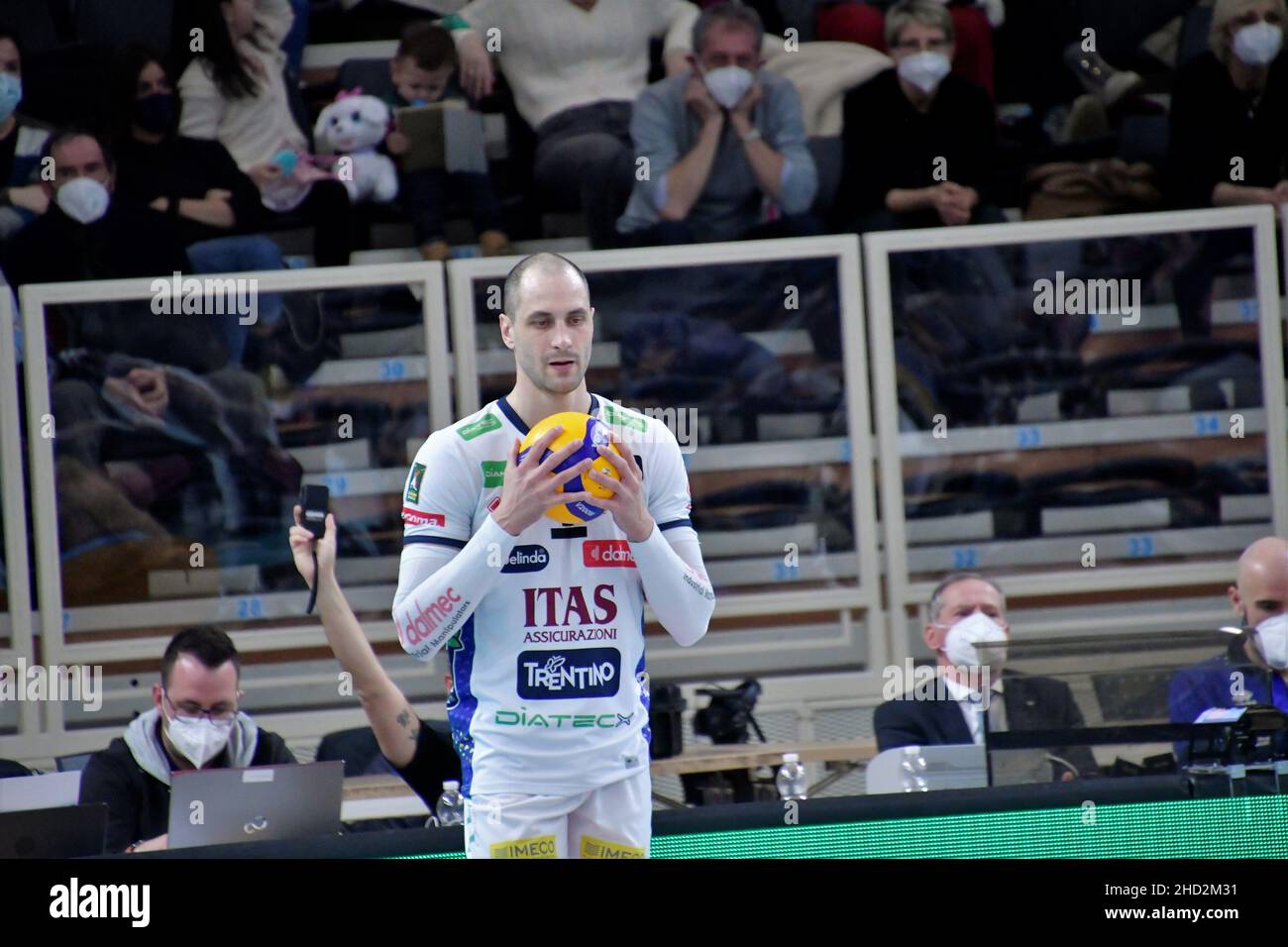 Trento, Italia. 02nd Jan 2022. Matey Kaziyski (ITAS Trentino) durante ITAS Trentino vs Sir Safety Conad Perugia, Volley Campionato Italiano Serie A Men Superleague a Trento, Italia, Gennaio 02 2022 Credit: Independent Photo Agency/Alamy Live News Foto Stock
