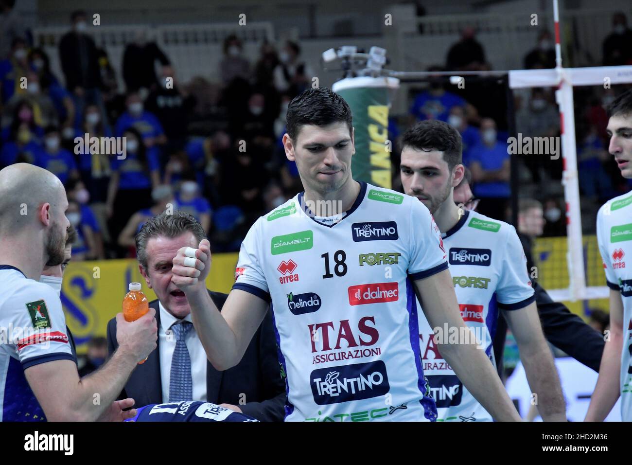 Trento, Italia. 02nd Jan 2022. Marko Podrascanin (ITAS Trentino) durante ITAS Trentino vs Sir Safety Conad Perugia, Volley Campionato Italiano Serie A Men Superleague a Trento, Italia, Gennaio 02 2022 Credit: Independent Photo Agency/Alamy Live News Foto Stock