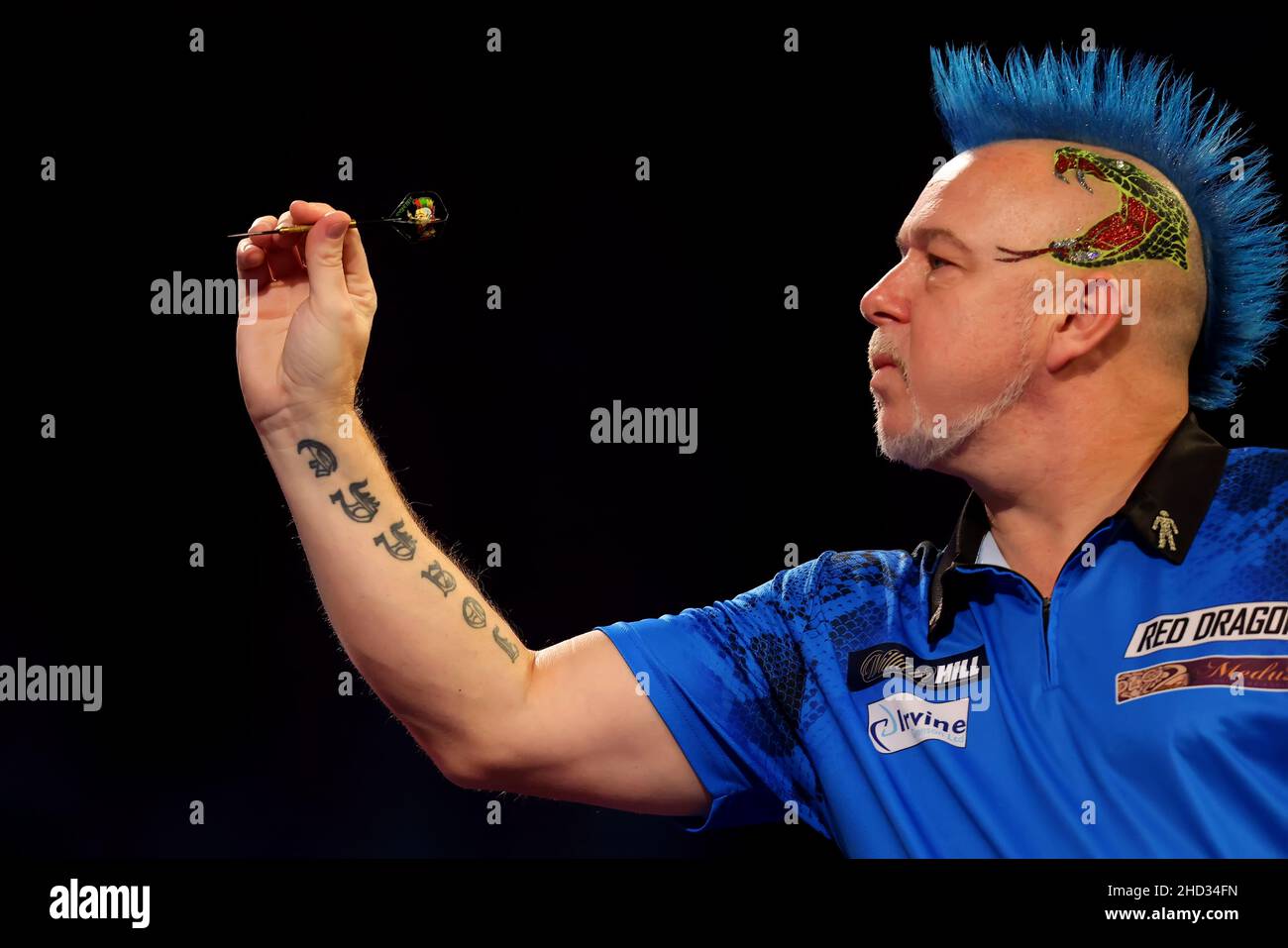 Londra, Regno Unito. 2nd gennaio 2022; Alexandra Palace, Londra, Inghilterra: Il torneo delle freccette del mondo di William Hill, semifinali; Peter Wright in acton durante la sua partita con Gary Anderson Credit: Action Plus Sports Images/Alamy Live News Foto Stock