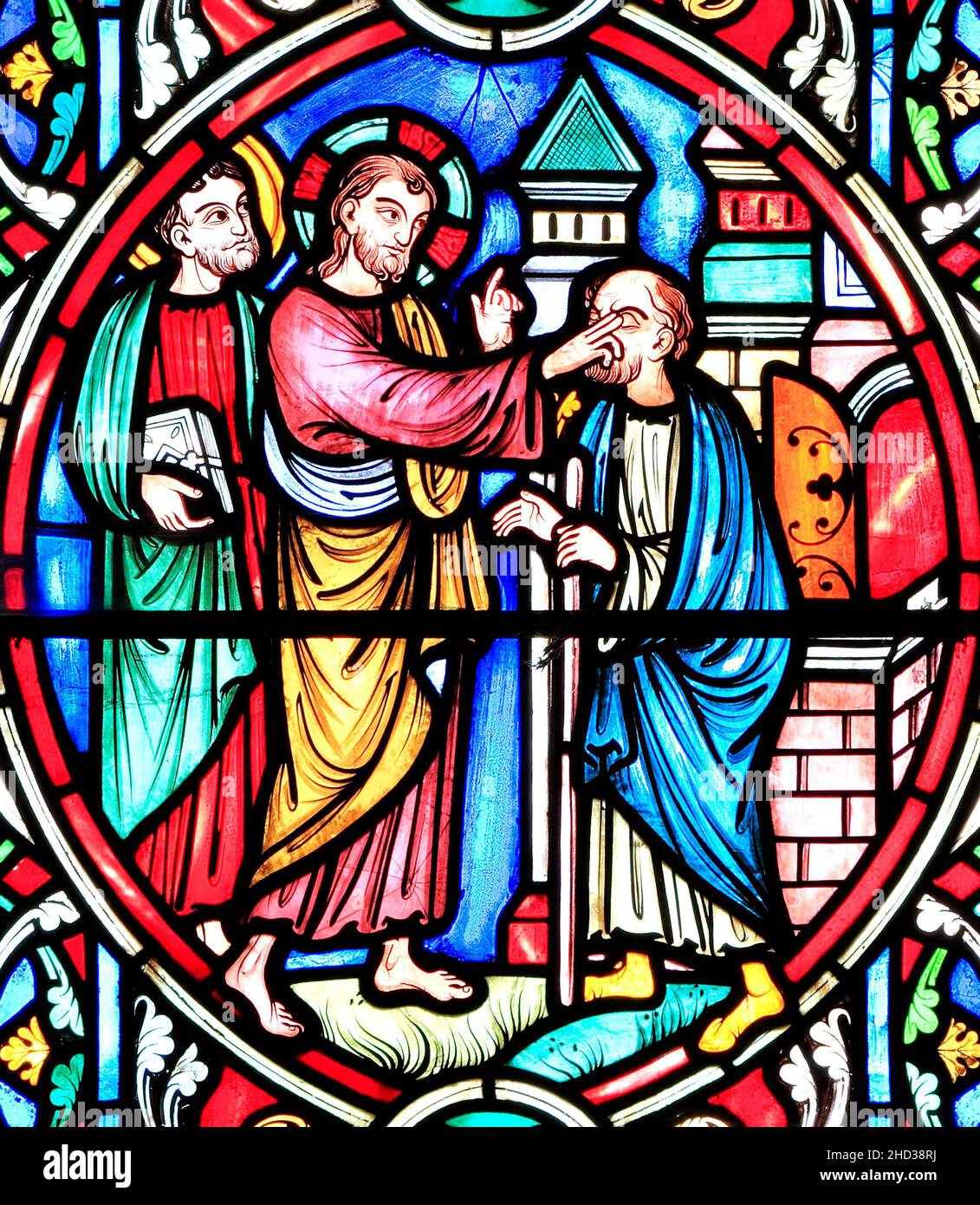 Scena dalla vita di Gesù, di Adolph Didron, Parigi, 1860, vetrate, Feltwell, Norfolk, Inghilterra, Gesù ridona la vista all'uomo cieco, guarendo, Foto Stock