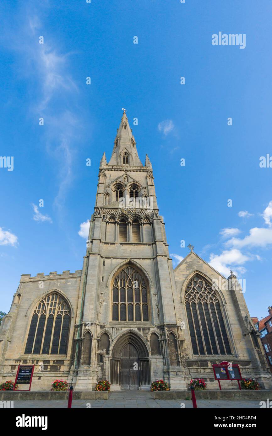 La chiesa di Santa Maria Maddalena risalente al 14th secolo. Newark su Trent Nottinghamshire Inghilterra UK. Settembre 2021 Foto Stock