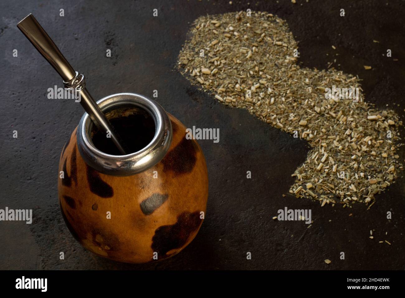 yerba mate in Gourd matero con forma di Paraguay fatta da yerba mate Foto Stock