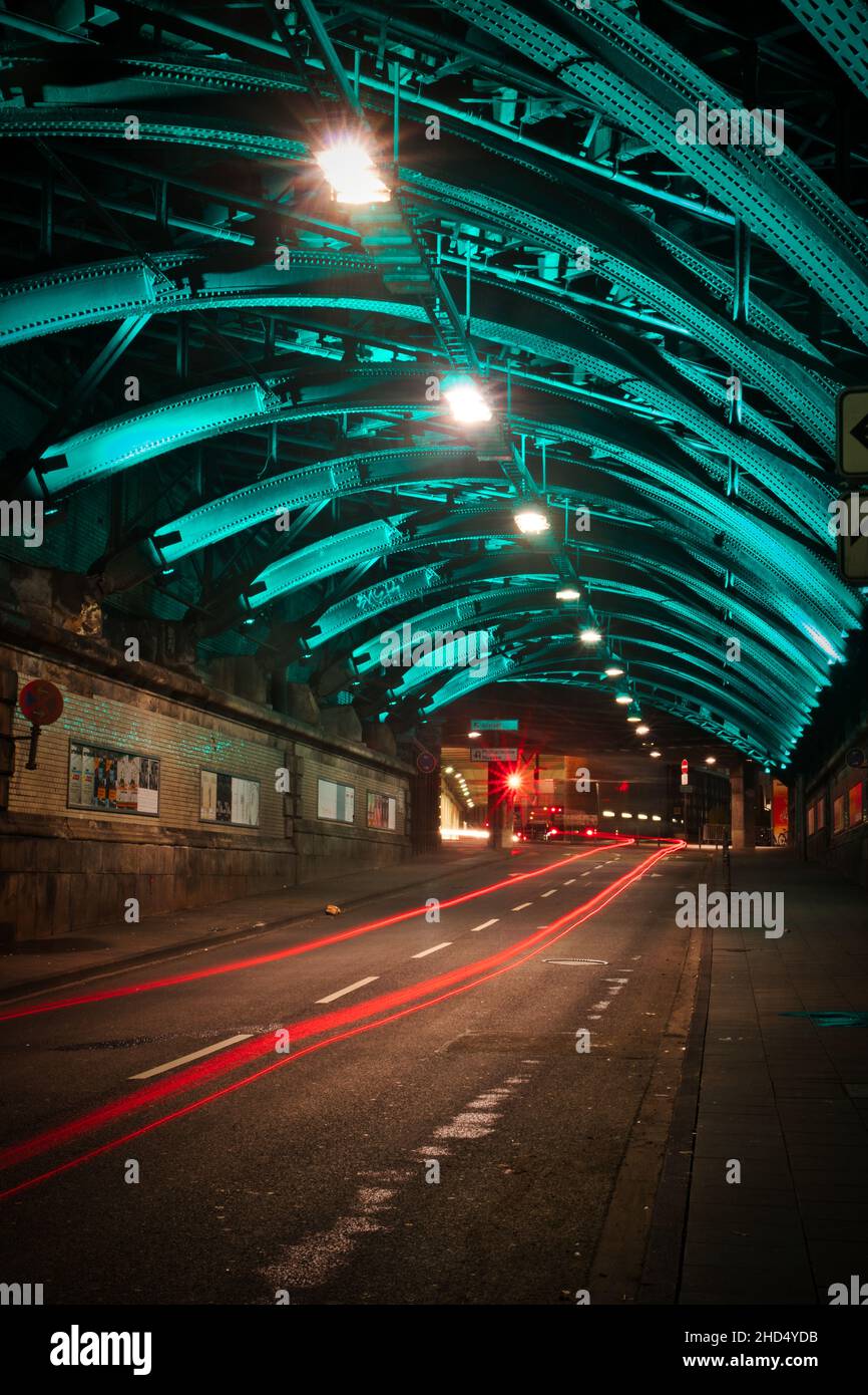 Light trails cologne City Night Foto Stock