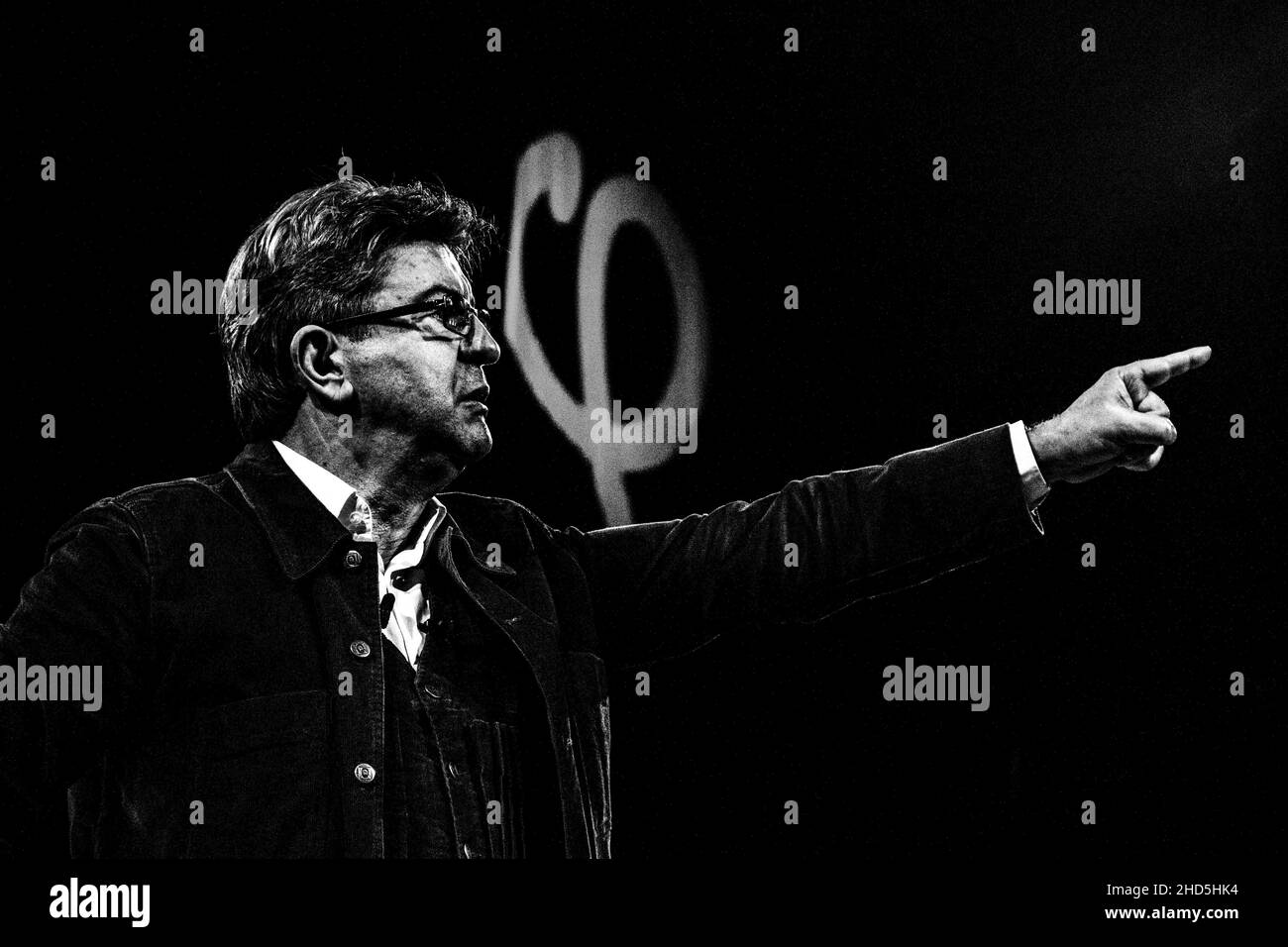 Jean-Luc Antoine Pierre Mélenchon è un politico francese che ha presieduto il gruppo la France Insoumise nell'Assemblea Nazionale dal 2017 al 2021. Dal 2017 è membro dell'Assemblea Nazionale per la circoscrizione di Bouches-du-Rhône del 4th. Francia. Foto Stock