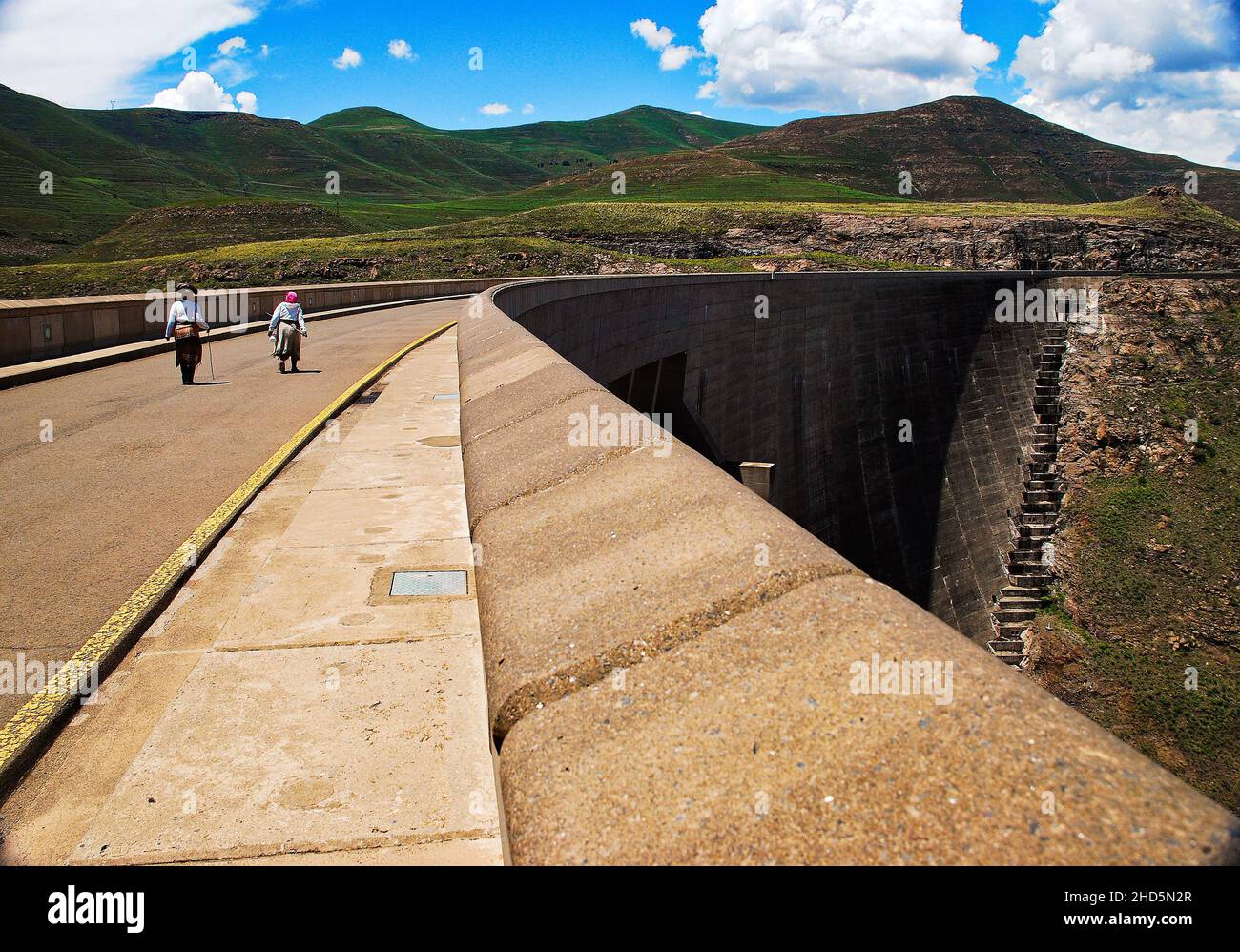 La diga di Katse in Lesotho è il progetto delle Highlands Water in Africa Foto Stock