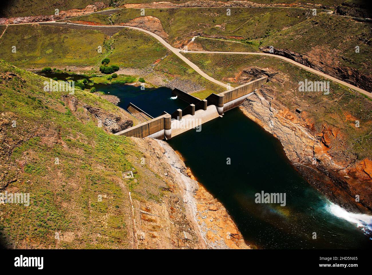 Il Katse Dam Lesotho è il progetto delle Highlands Water in Africa Foto Stock