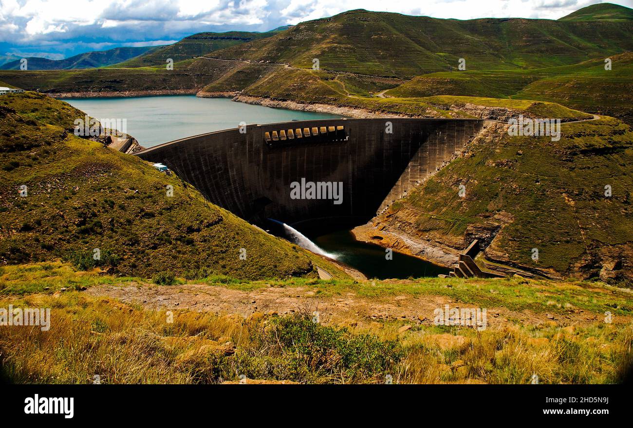 La diga di Katse in Lesotho è Highlands Water Project in Sudafrica Foto Stock