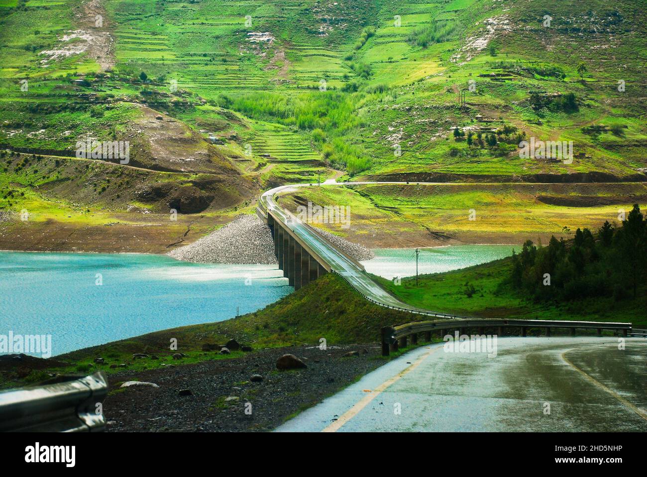 La diga di Katse è il progetto idrico delle Highlands del Lesotho in Africa Foto Stock