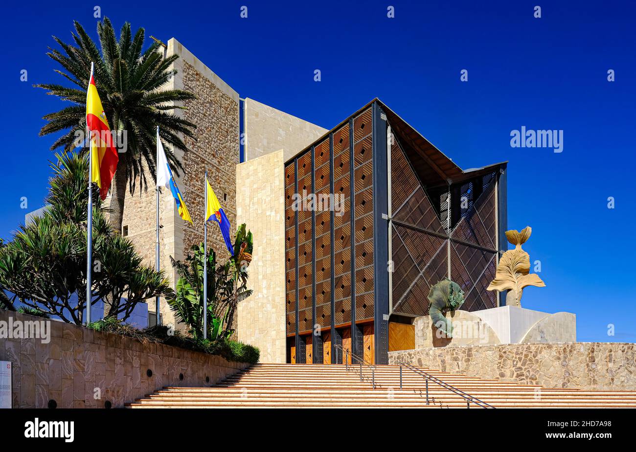 Auditorio Alfredo Kraus, Symphony Hall, Las Palmas, Gran Ganary Island, l'edificio multiforme è una sala concerti per musica classica e faro Foto Stock