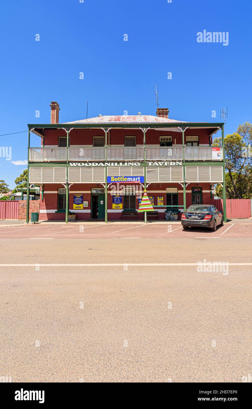 La Woodanilling Tavern, un vecchio pub tradizionale nella città di campagna di Woodanilling, Australia Occidentale, Australia Foto Stock