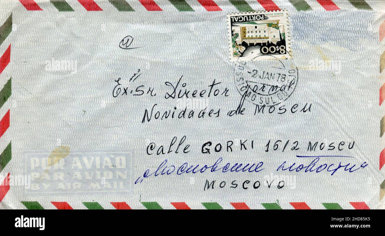 Vecchia busta che è stata spedita dal Portogallo all'URSS, 1970s. Foto Stock