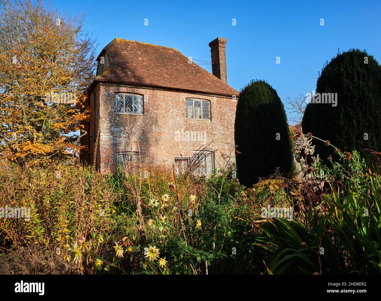 South Cottage Garden creato da vita Sackville West e Harold Nicholson a Sissinghurst nel Kent UK Foto Stock