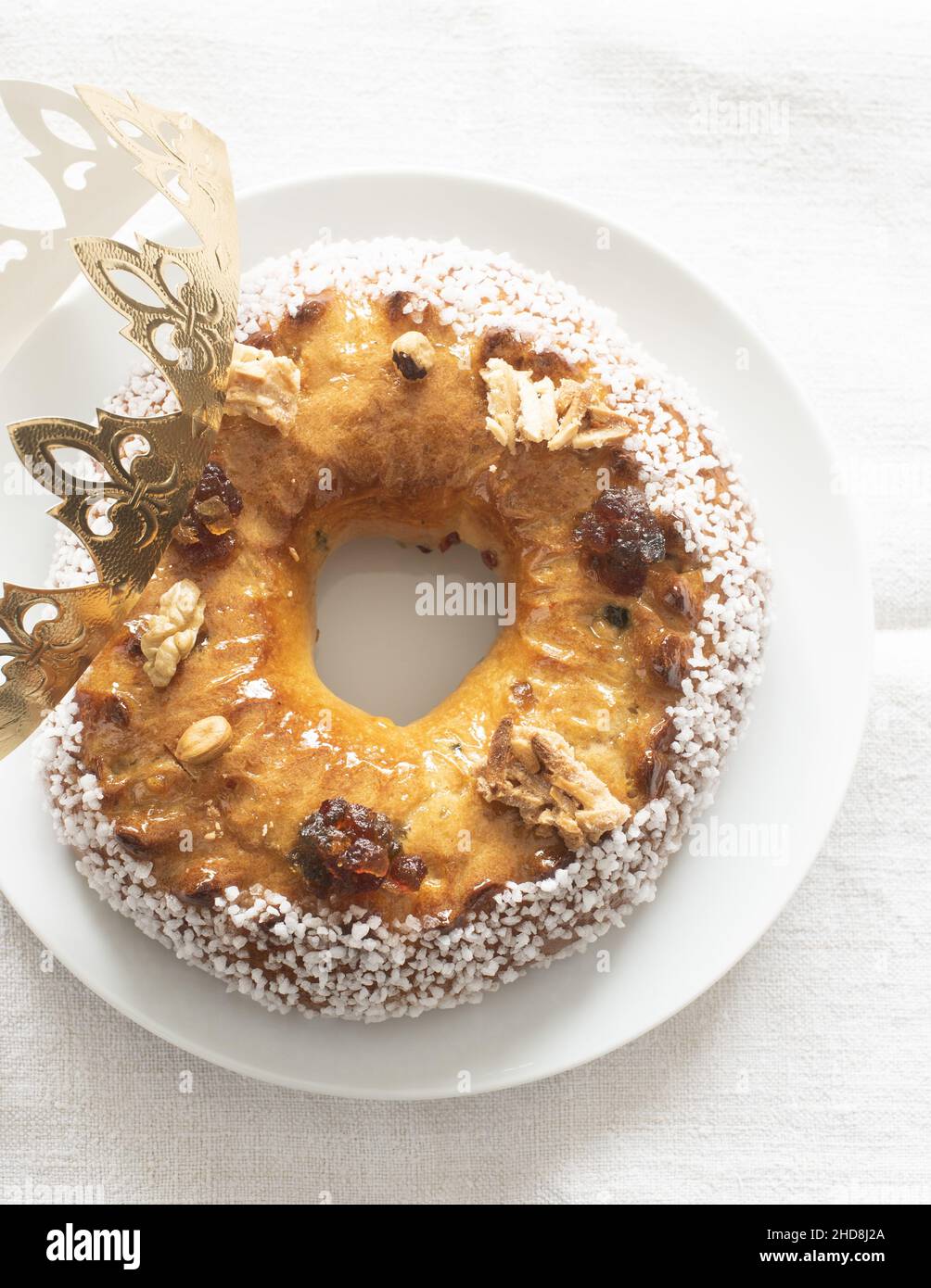 Francia, torta di Galette des Rois per la festa di Epiphanie Foto Stock
